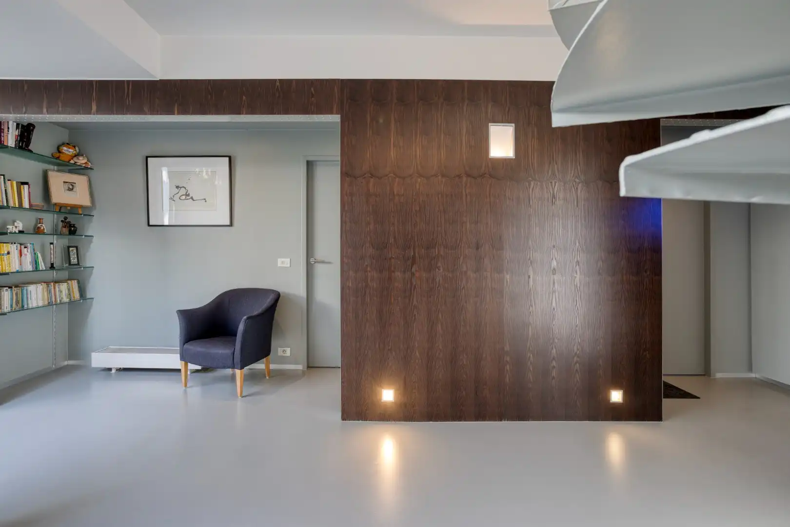 Gelijkvloerse architectenwoning met uitzonderlijke lichtinval op 742 m² foto 5