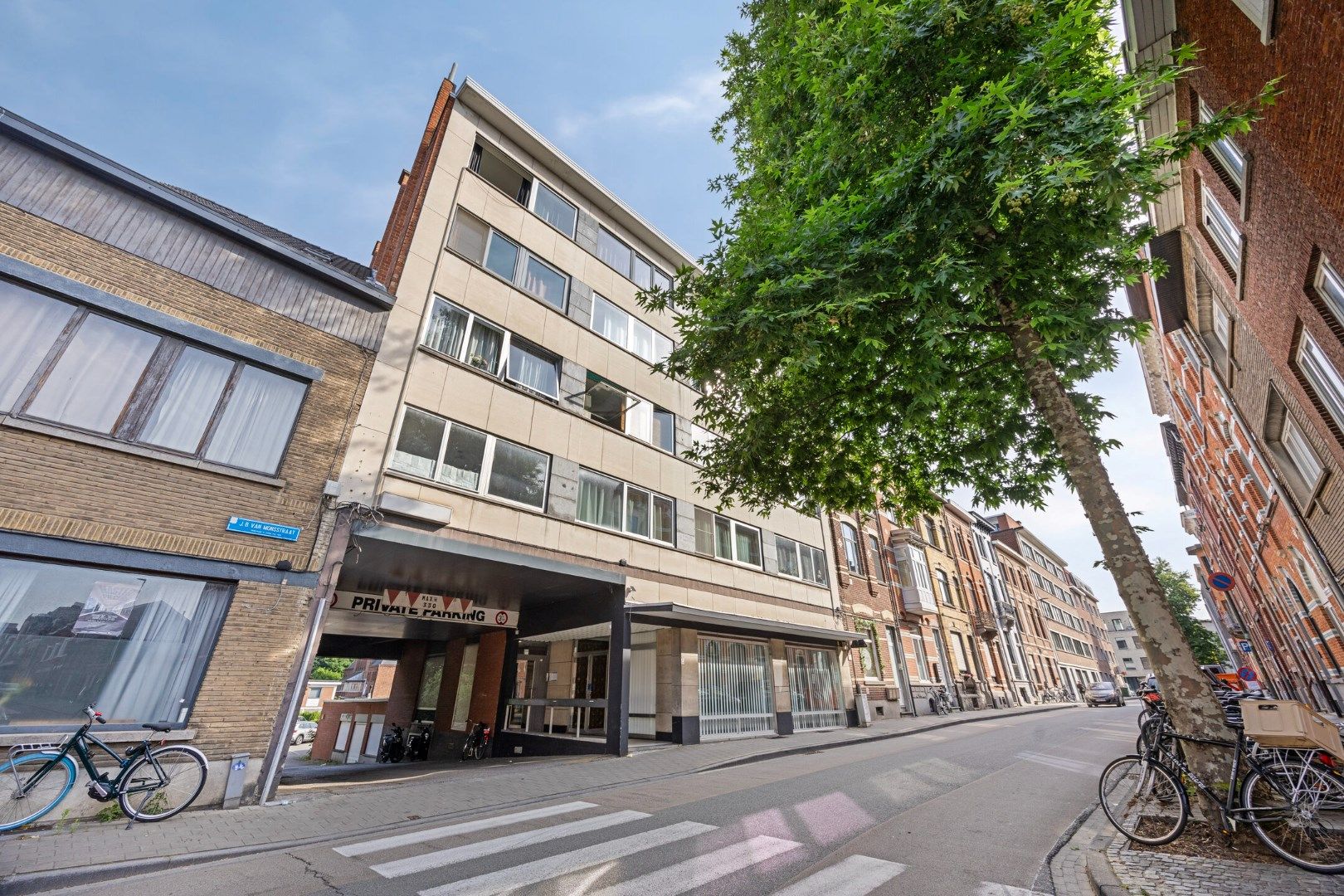 ()=>{if(producerUpdateValueVersion(node),producerAccessed(node),node.value===ERRORED)throw node.error;return node.value} Jean-Baptiste van Monsstraat 105 -/0504 - 3000 Leuven