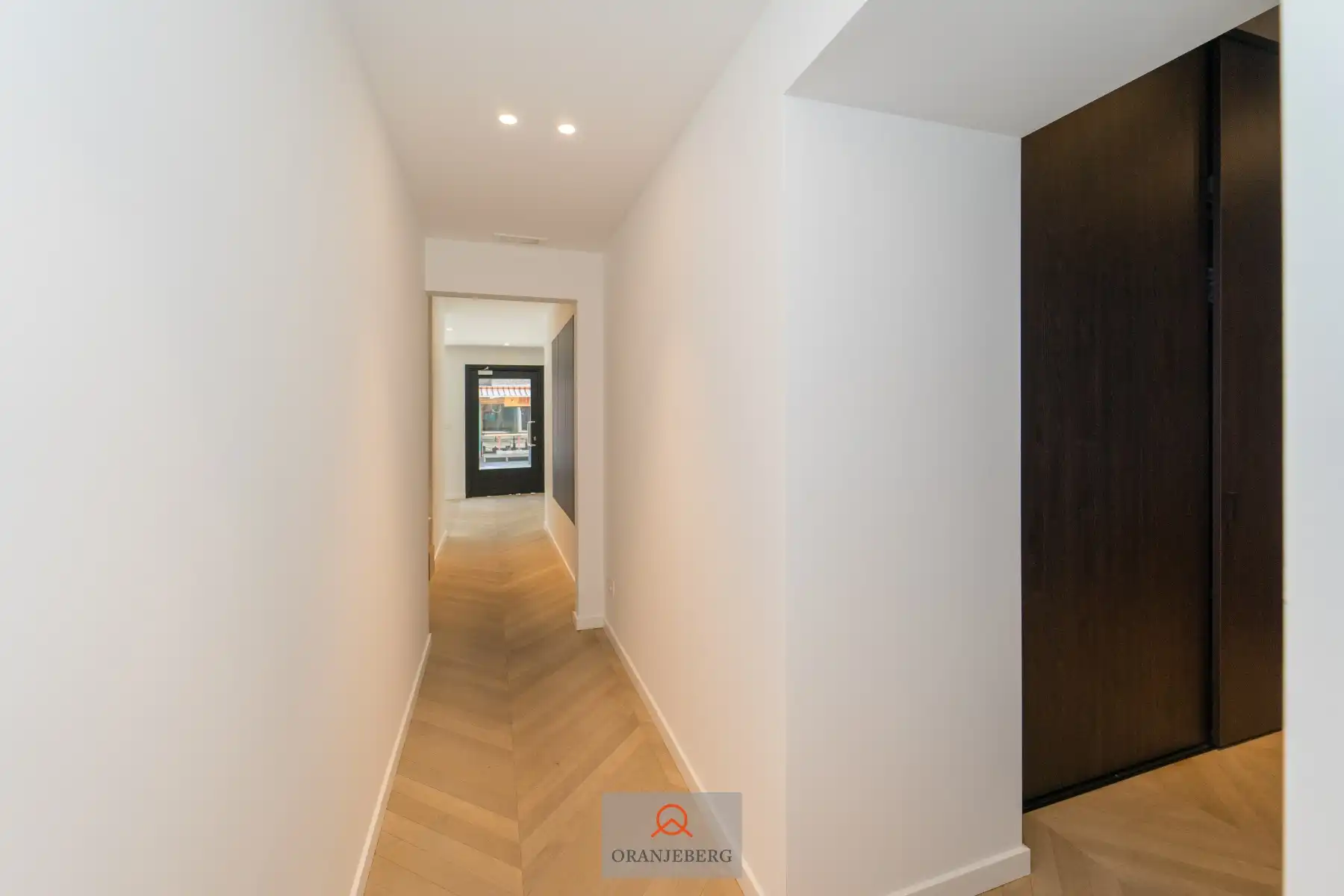 Prachtig handelsgelijkvloers in centrum Gent foto 20