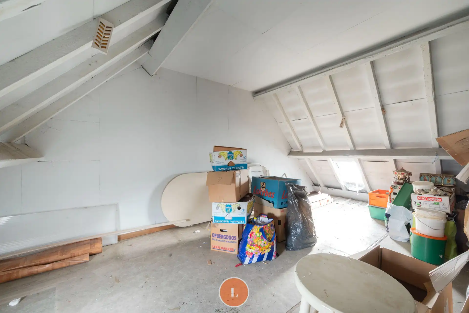 Instapklare stadswoning met 2 slaapkamers, ruime zolder en gezellige stadstuin foto 12