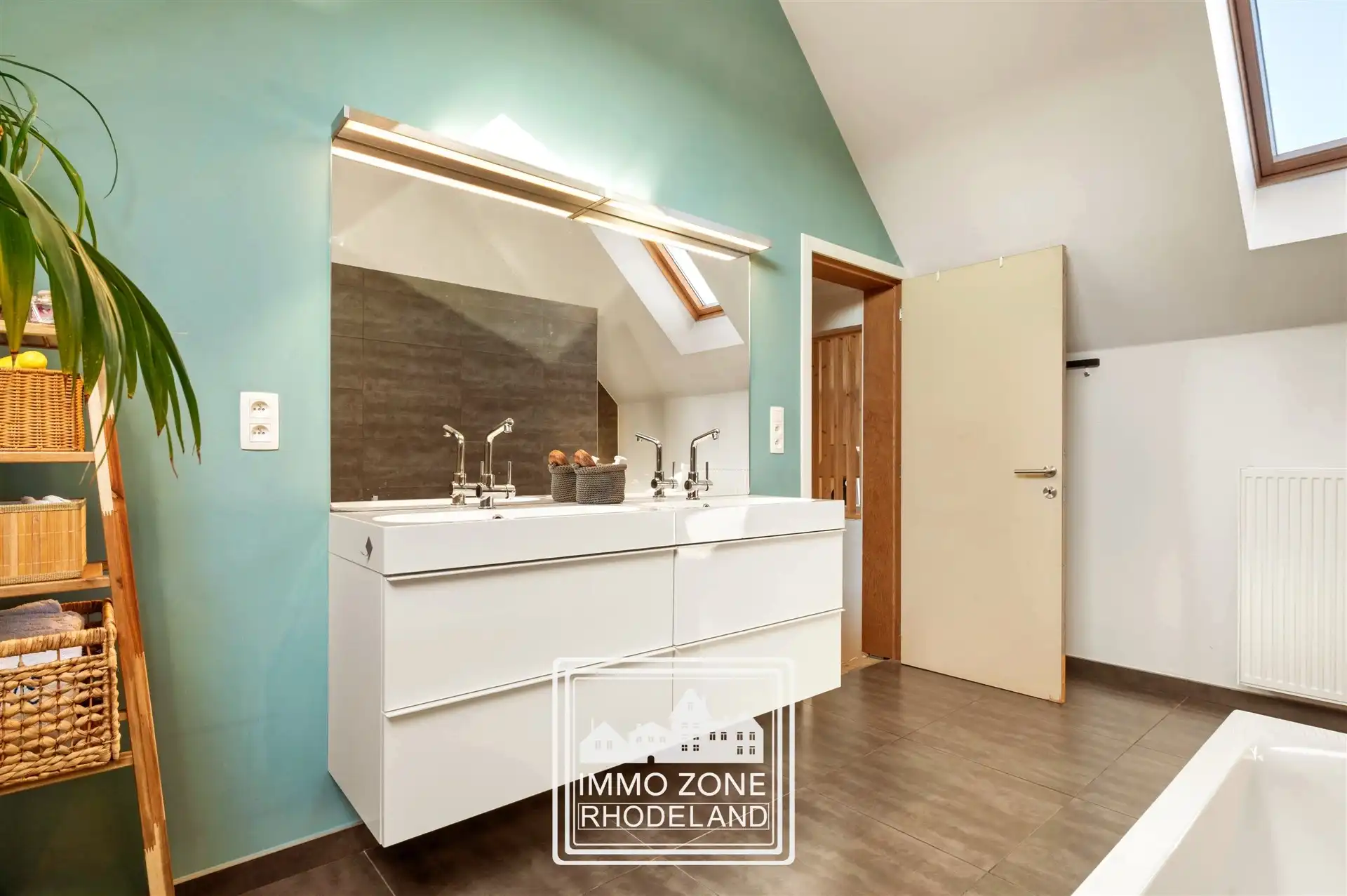 Uiterst knappe instapklare woning met 3 slpks en tuin foto 22