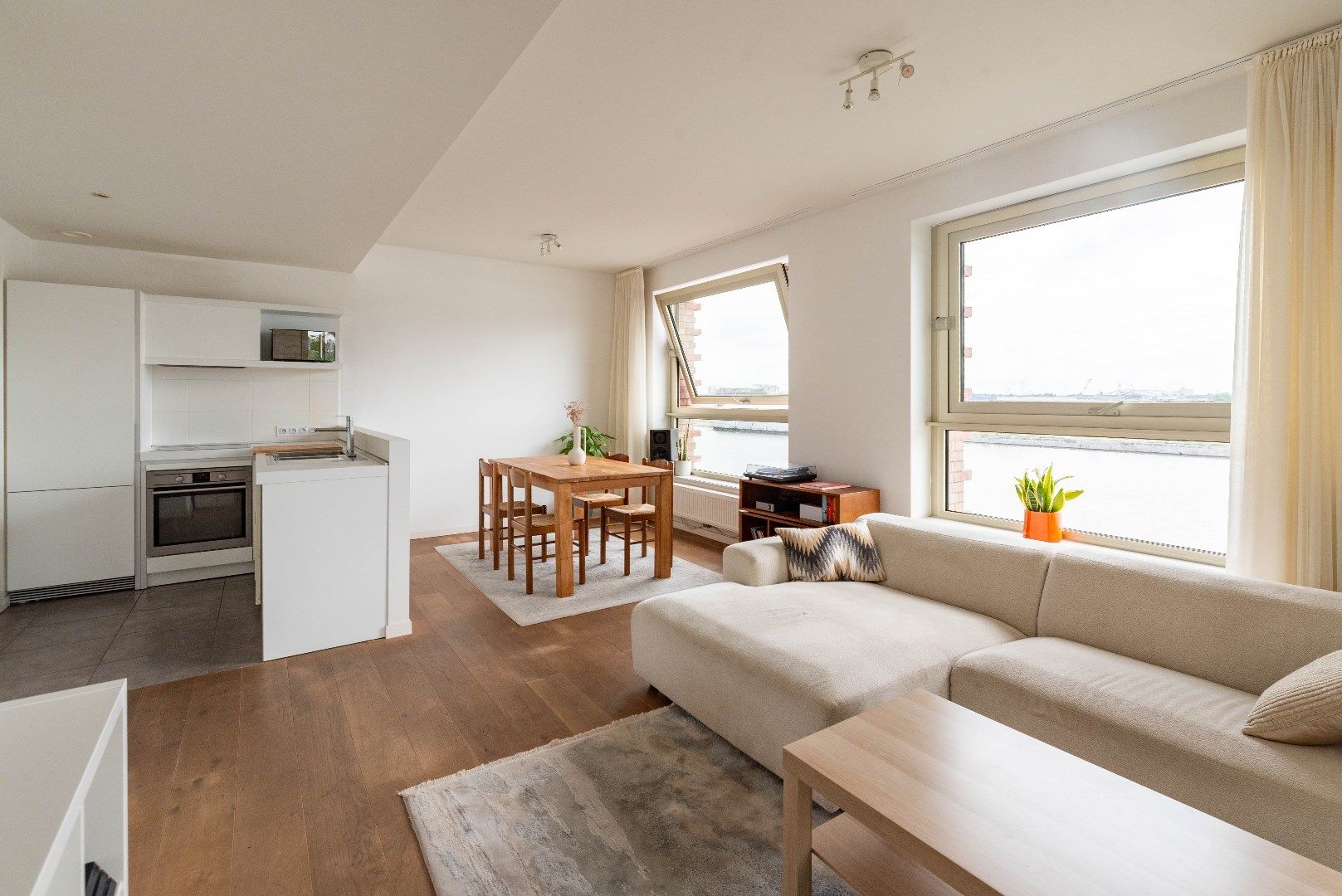 Apartment with a view! foto {{pictureIndex}}