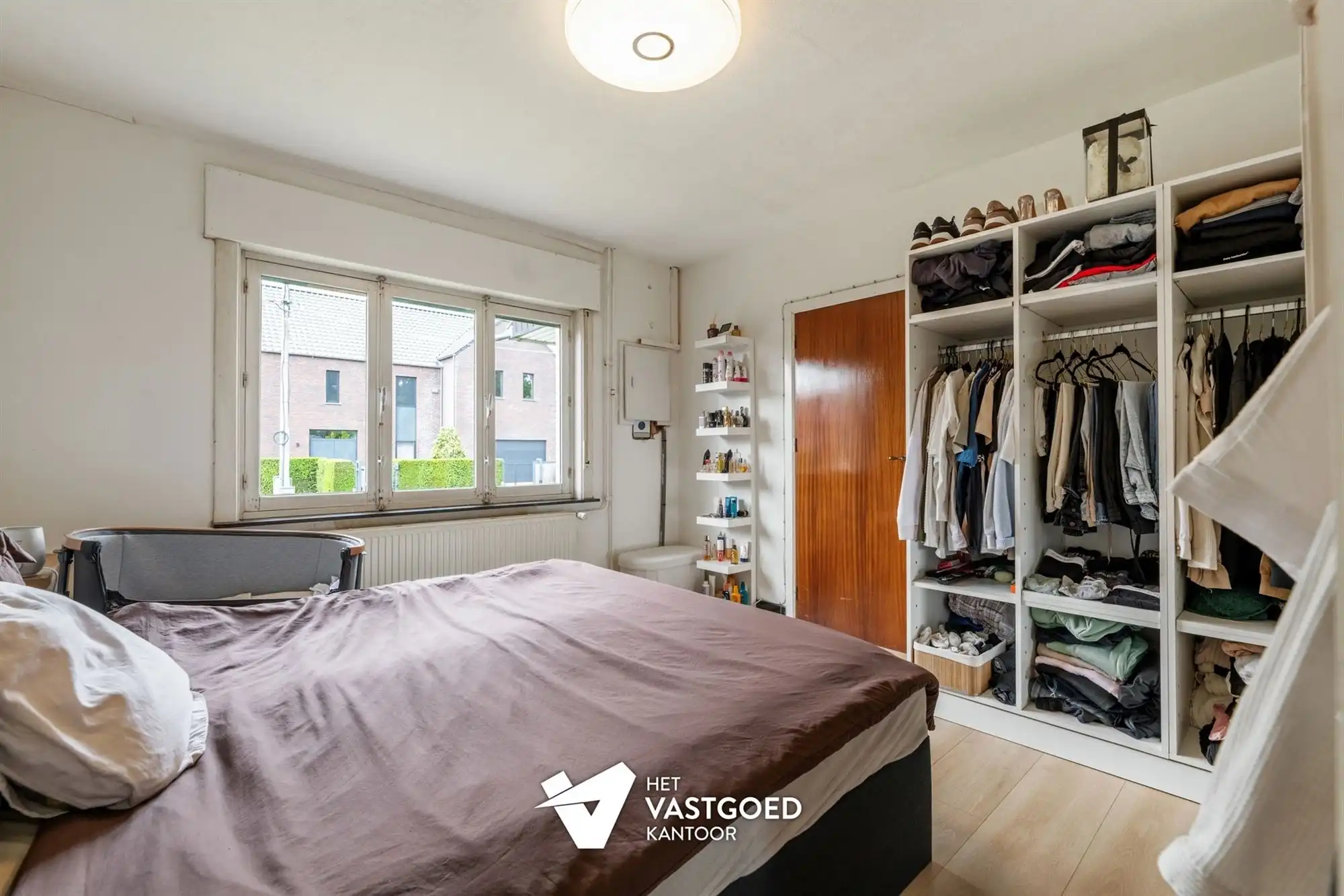 GEZELLIGE WONING MET 3 SLAAPKAMERS OP PERCEEL VAN BIJNA 8 ARE OP RUSTIGE LIGGING TE KOERSEL foto 15