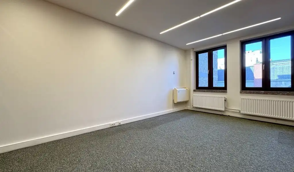 Kantoren te huur  in prachtig herenhuis te Antwerpen foto 7