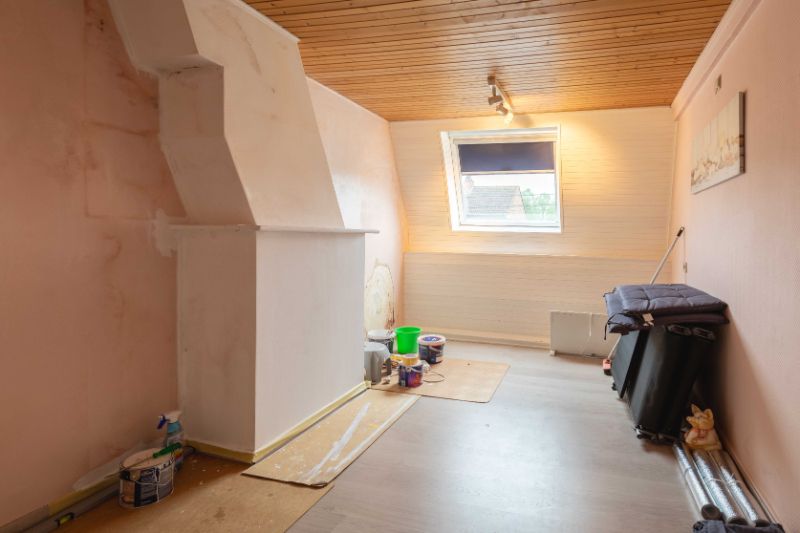 Wielsbeke - Ooigem : charmante woning op 360 m² voorzien van 2 slaapkamers met mogelijkheden in de zolder en extra werkplaats/garage van 27 m² foto 12