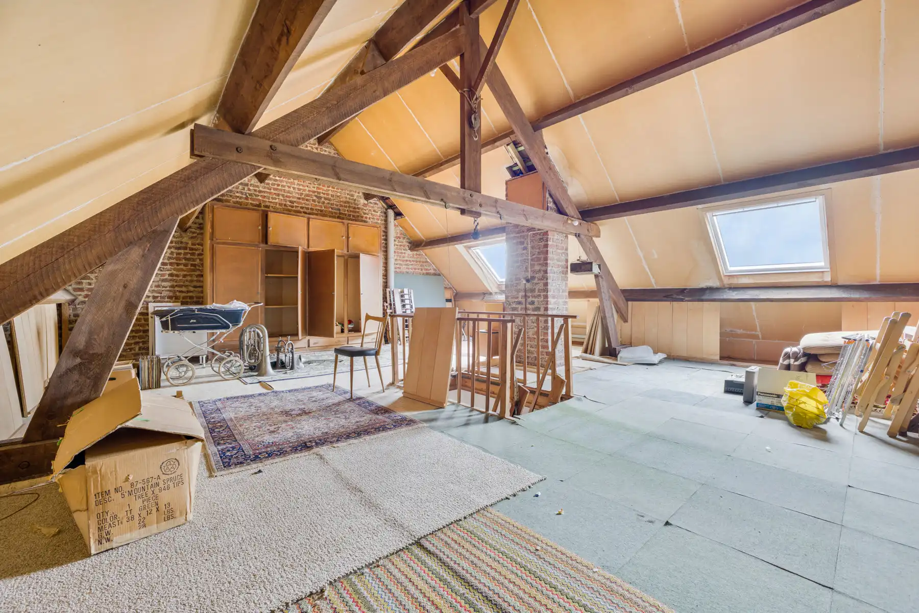 Goed onderhouden woning met garage en leuke tuin foto 22