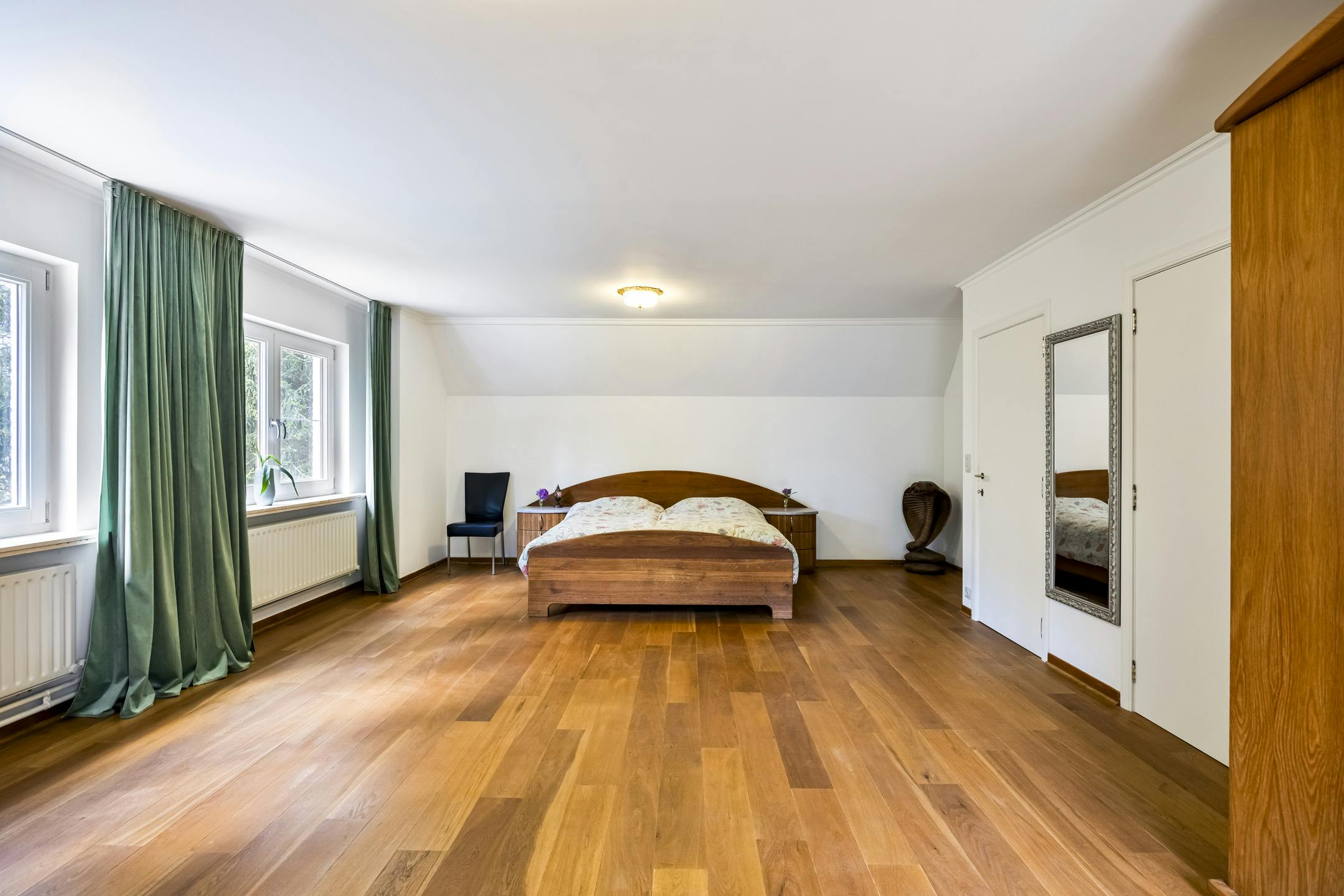 Villa met vakantiewoning te koop in Maasmechelen foto 21