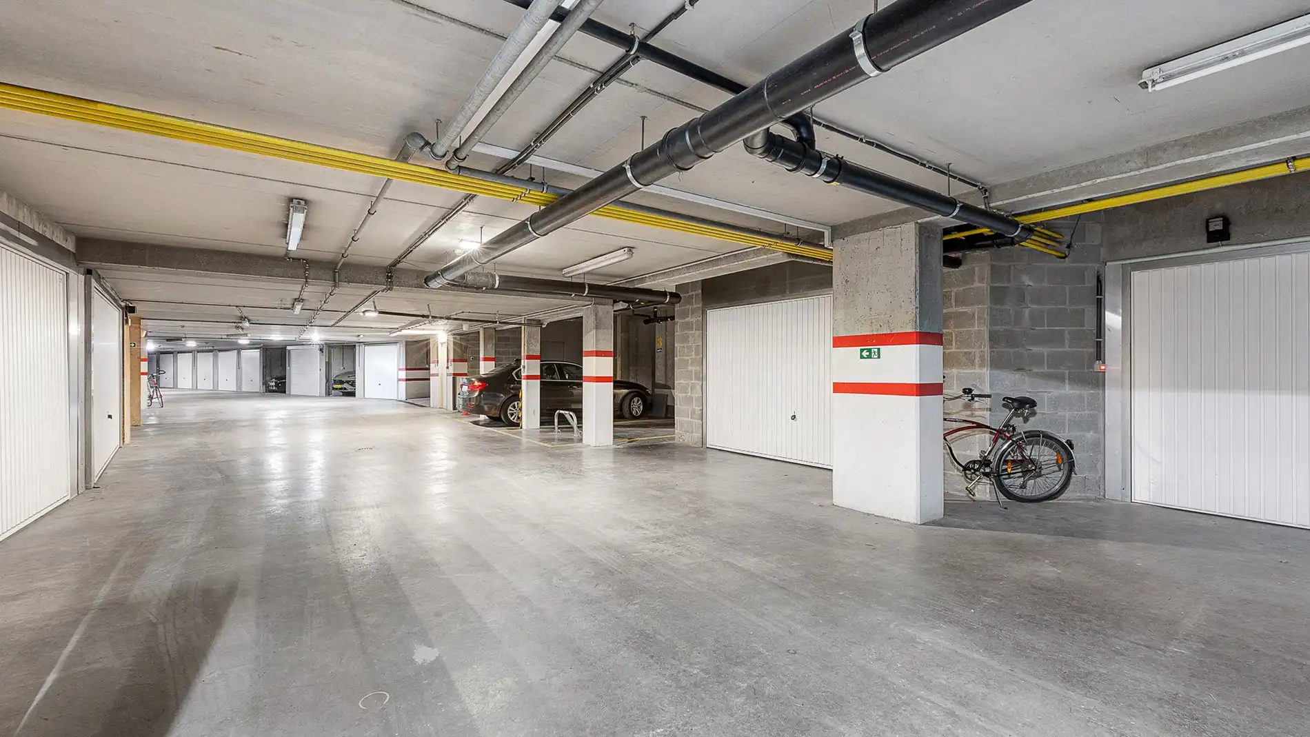 Ruim, zongericht dakappartement op toplocatie te koop foto 22