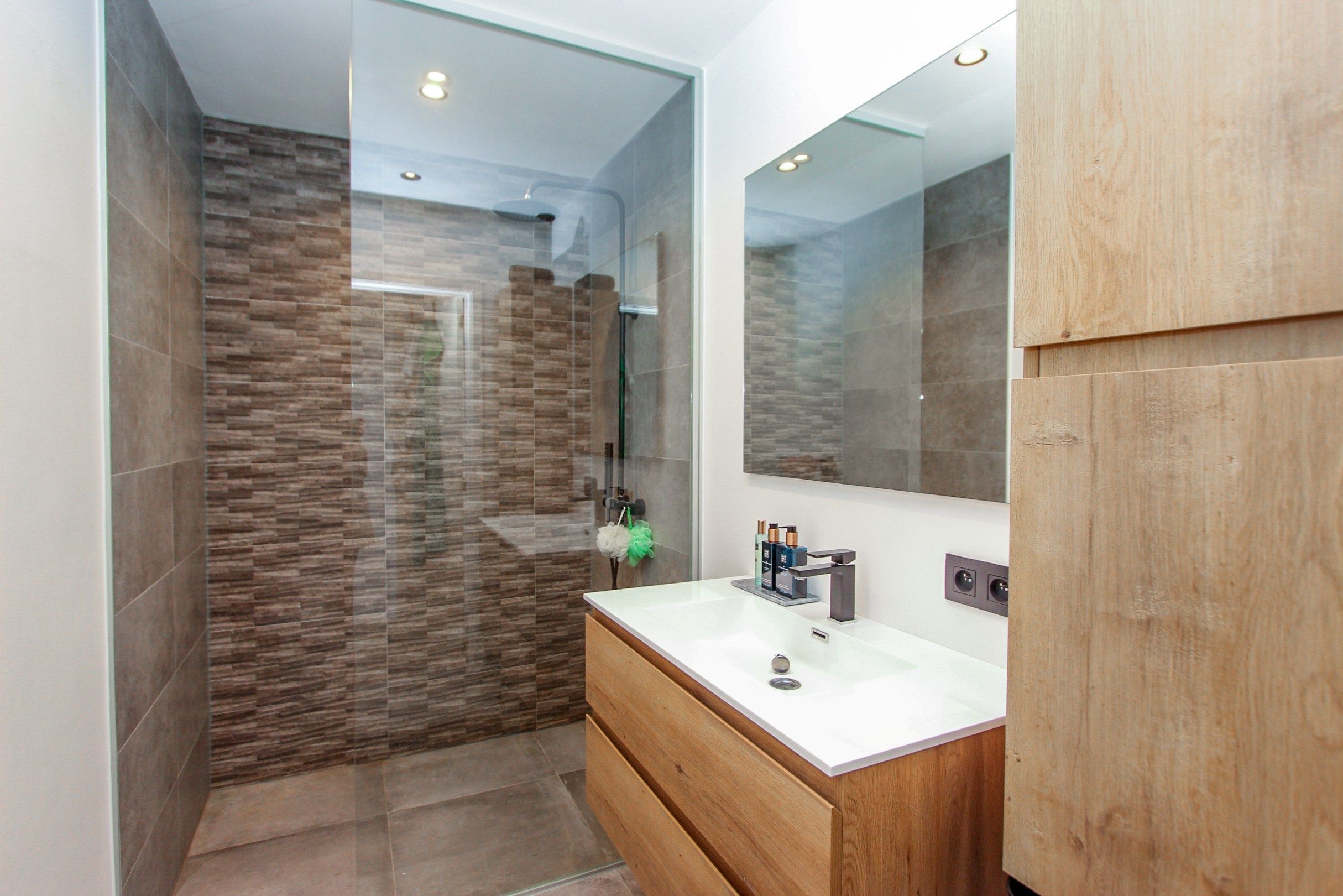 GERENOVEERD DAKAPPARTEMENT MET MOGELIJKHEID TOT GARAGE foto 7