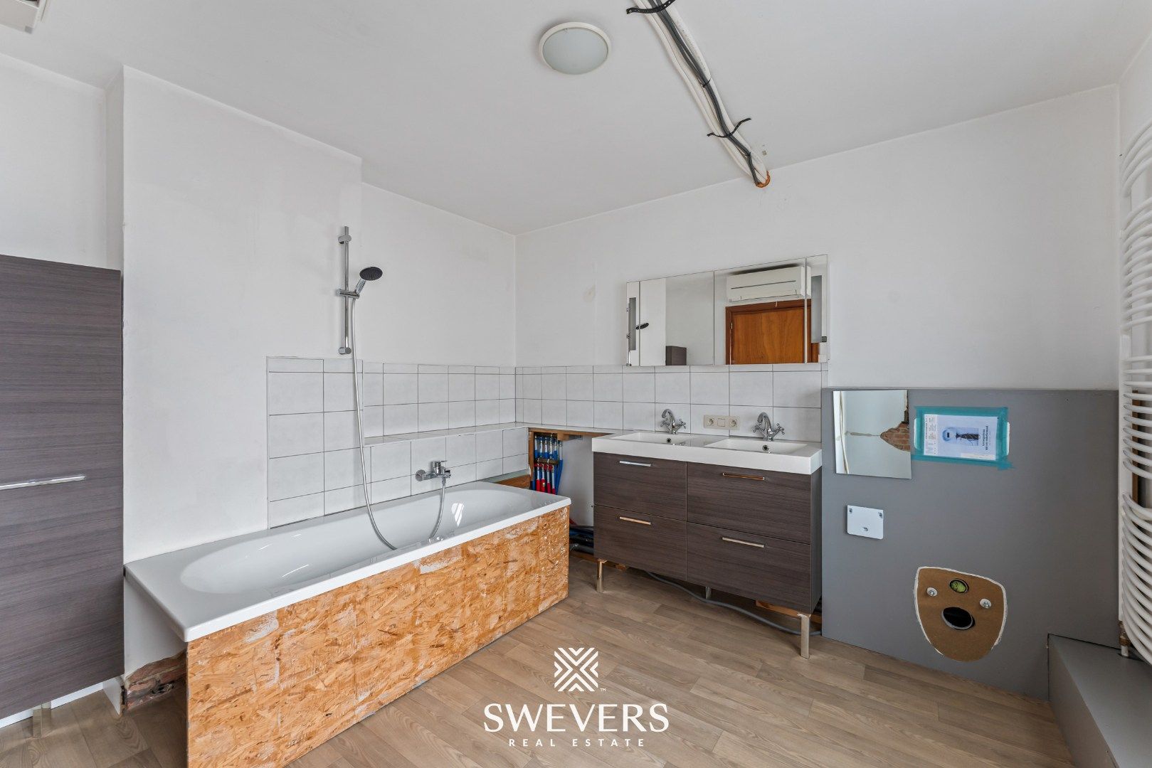 Grotendeels gerenoveerde woning op 15a 22ca in Paal foto 19