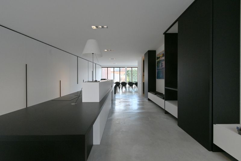 Modern ingerichte kantoorruimte foto 5