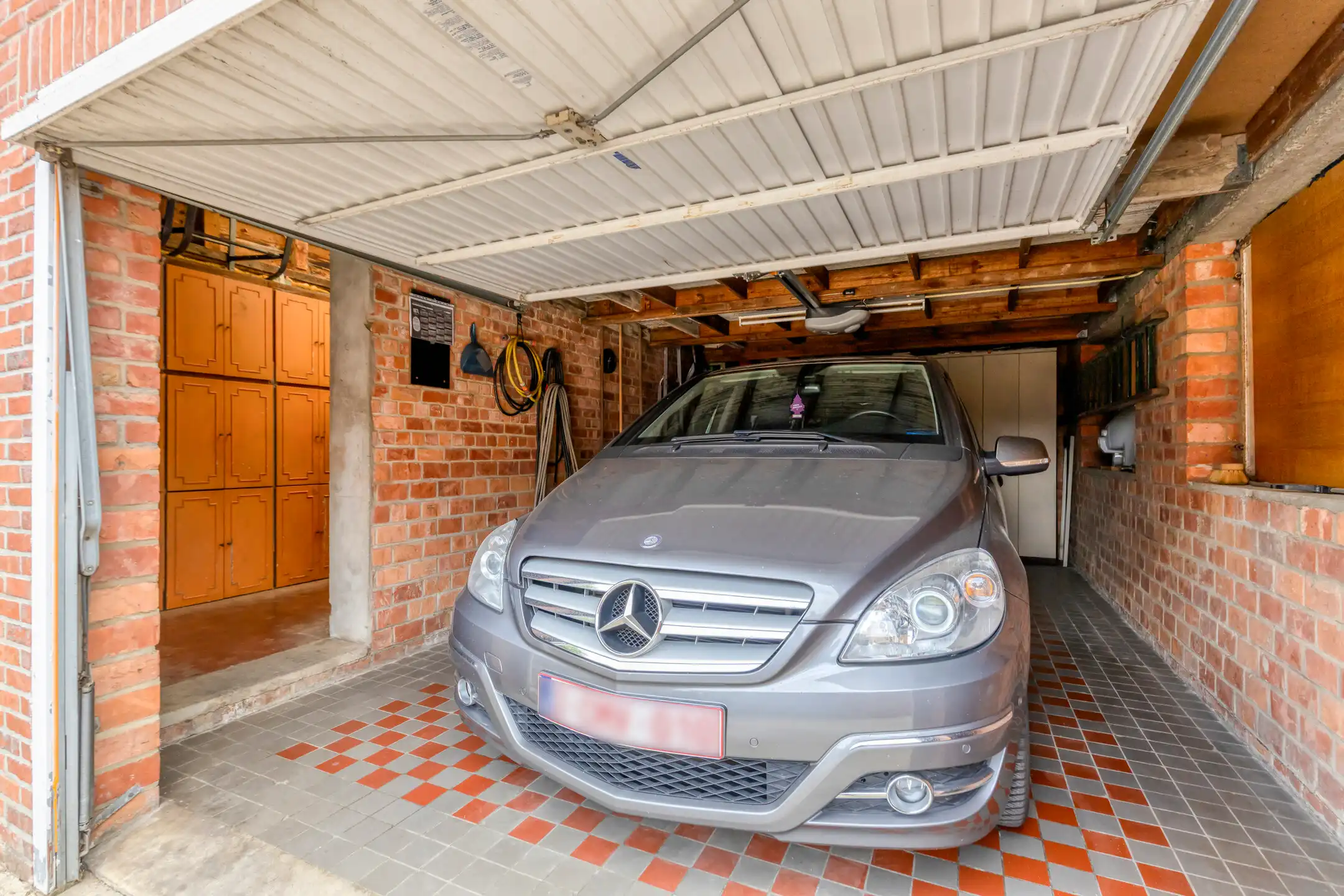 Te renoveren woning met 3 slaapkamers op 11are foto 32