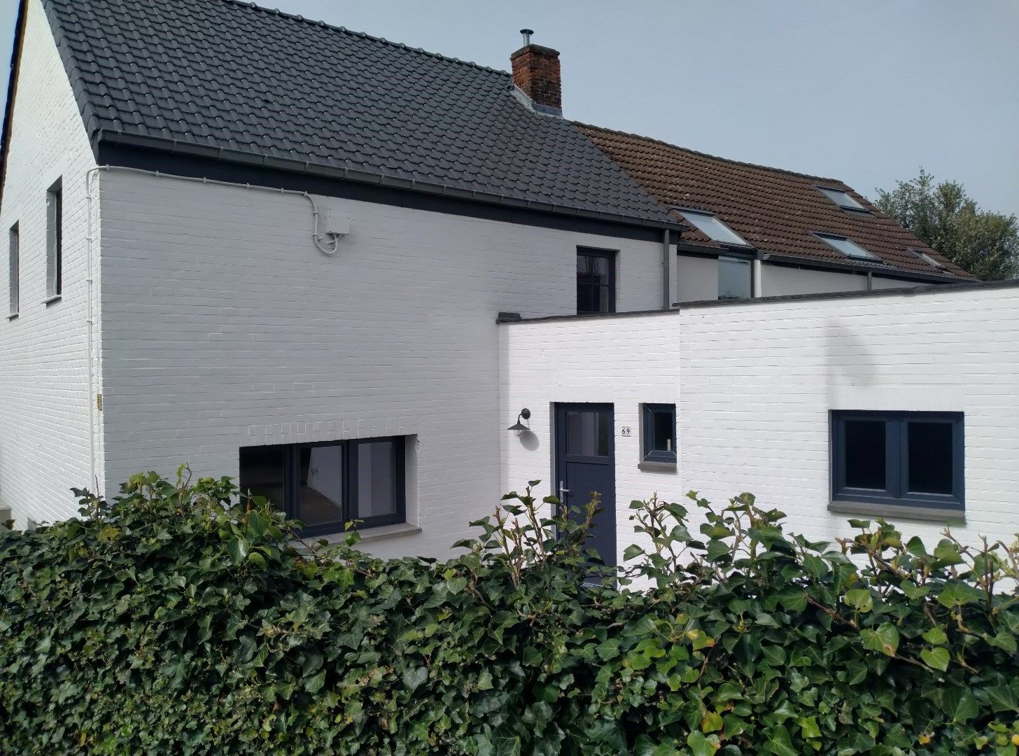 Een instapklare 3-gevelwoning met tuin. foto 16