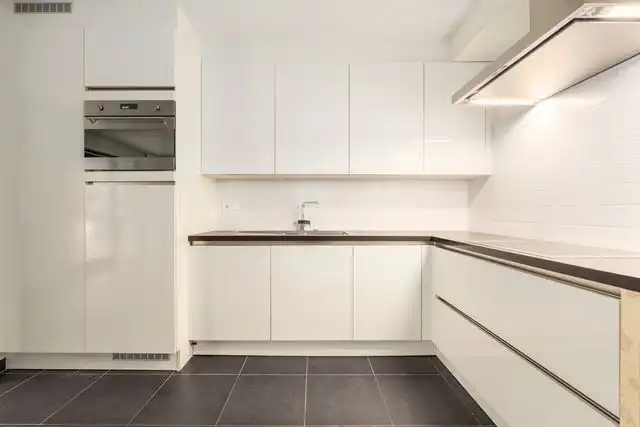 RECENT MODERN APPARTEMENT GELEGEN AAN DE HOGE BLEKKER TE KOKSIJDE foto 4