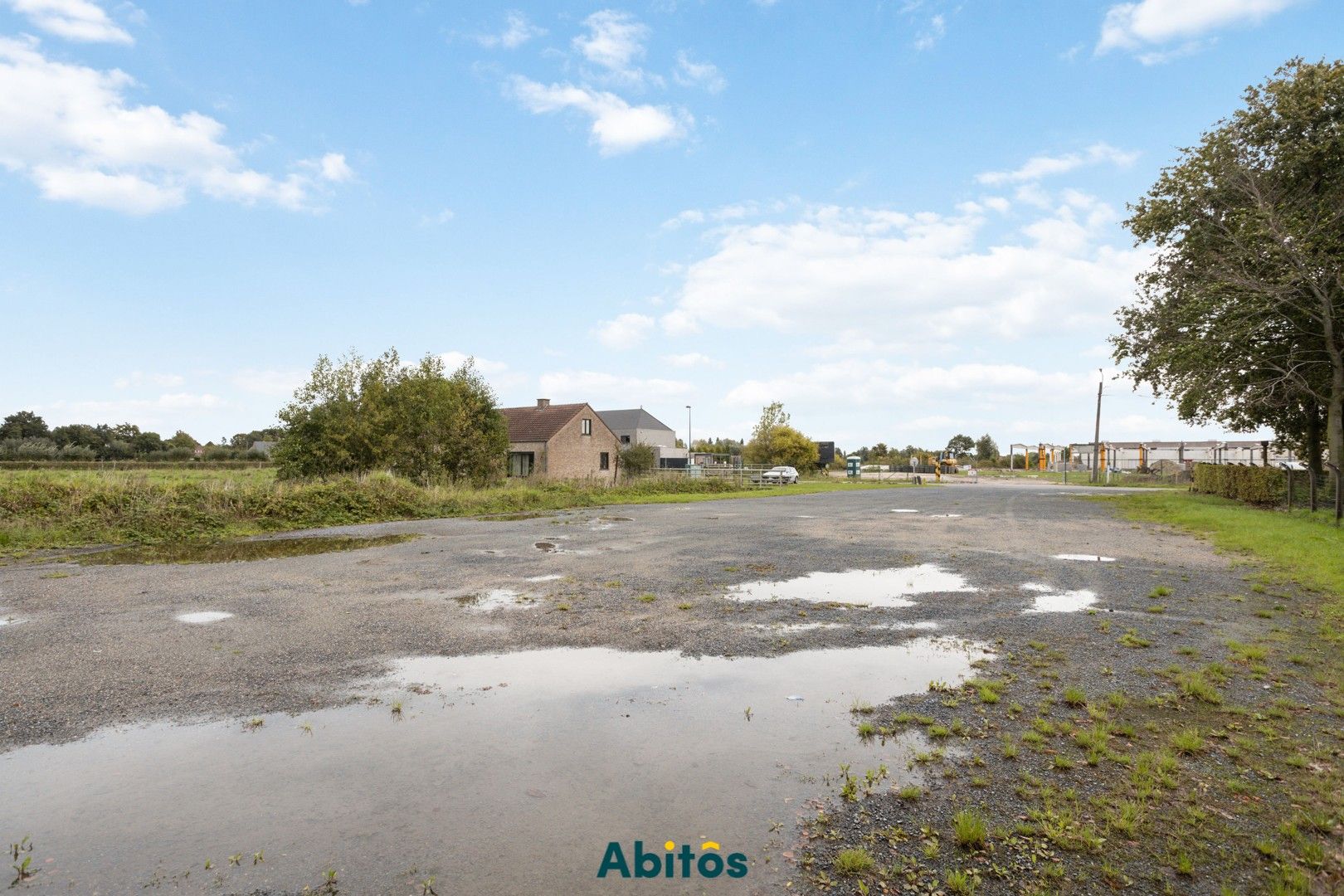 Landelijk gelegen bouwgrond met westelijke oriëntatie foto 7