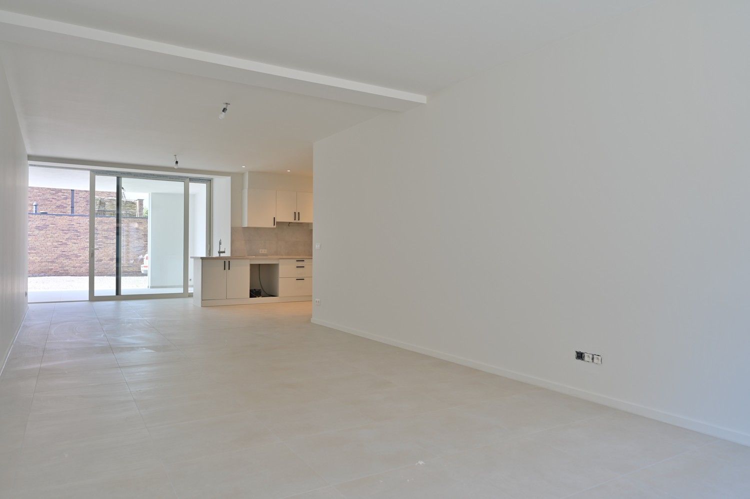 Nieuw appartement van ± 130 m² met 2 slaapkamer in bestaande residentie, gelegen in het historische centrum van Maaseik foto 4