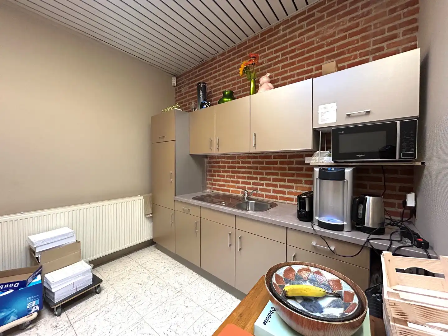 Veelzijdig handelspand op de Markt van Tielt! foto 14