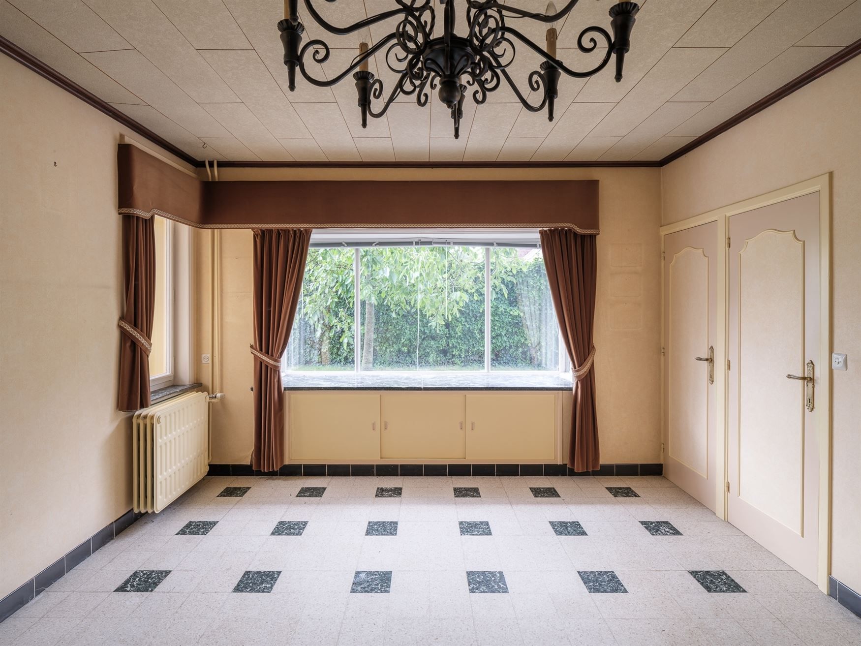 Halfopen renovatieparel in hartje Sint-Martens-Latem foto 10