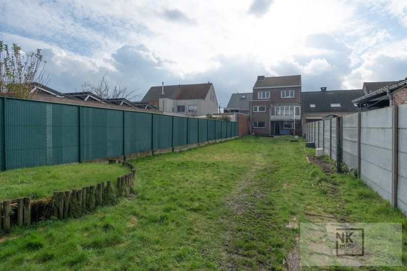 Ruime bel-etage woning met grote grond op een aangename ligging in Arendonk foto 12