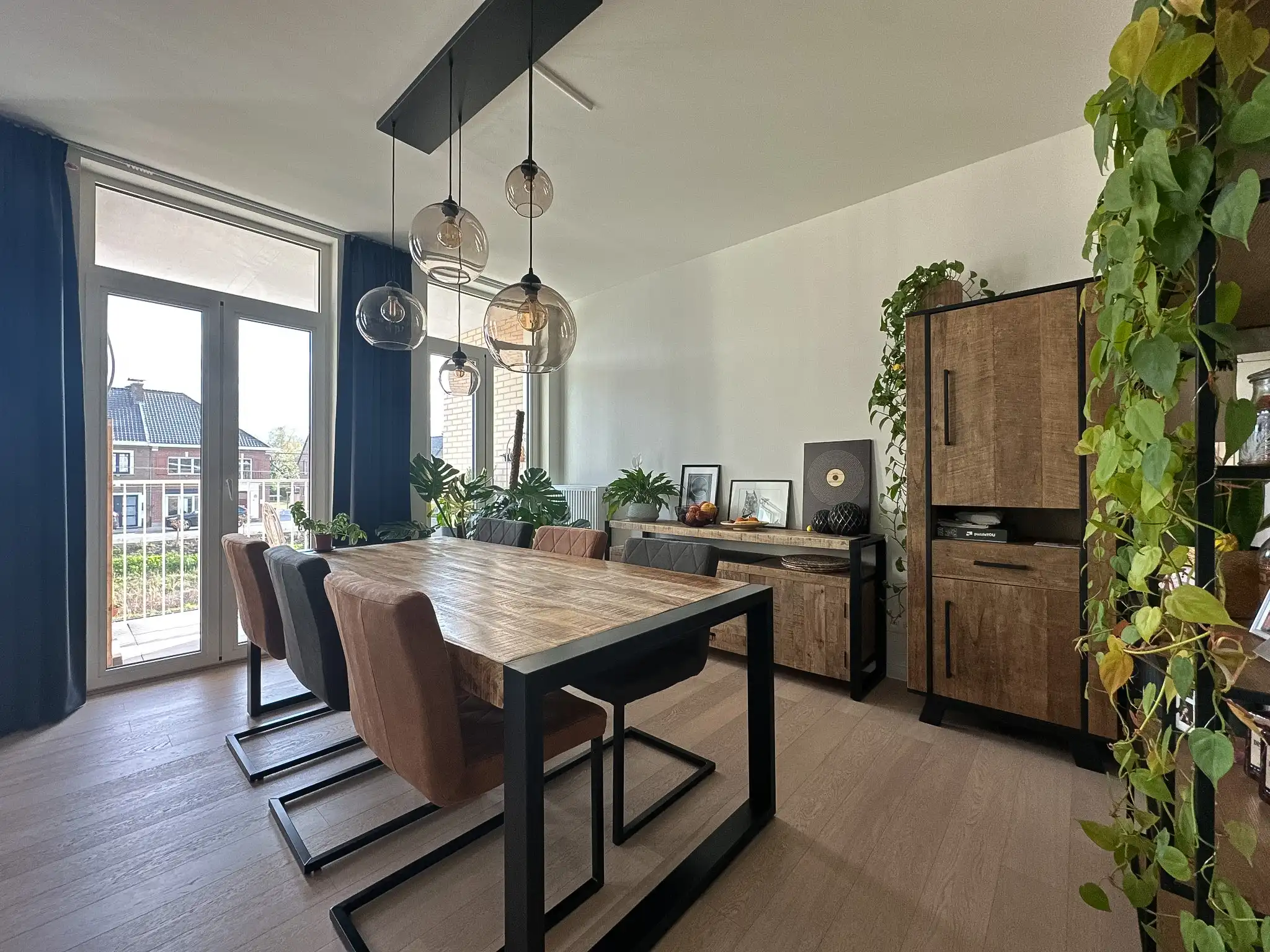 Modern en lichtrijk 2-slaapkamerappartement in Wetteren foto 6