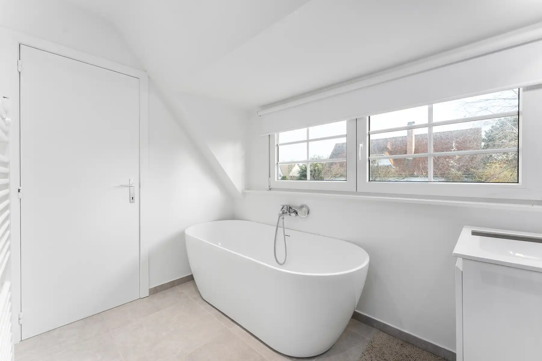 Charmante kustvilla vlakbij centrum en zee foto 9