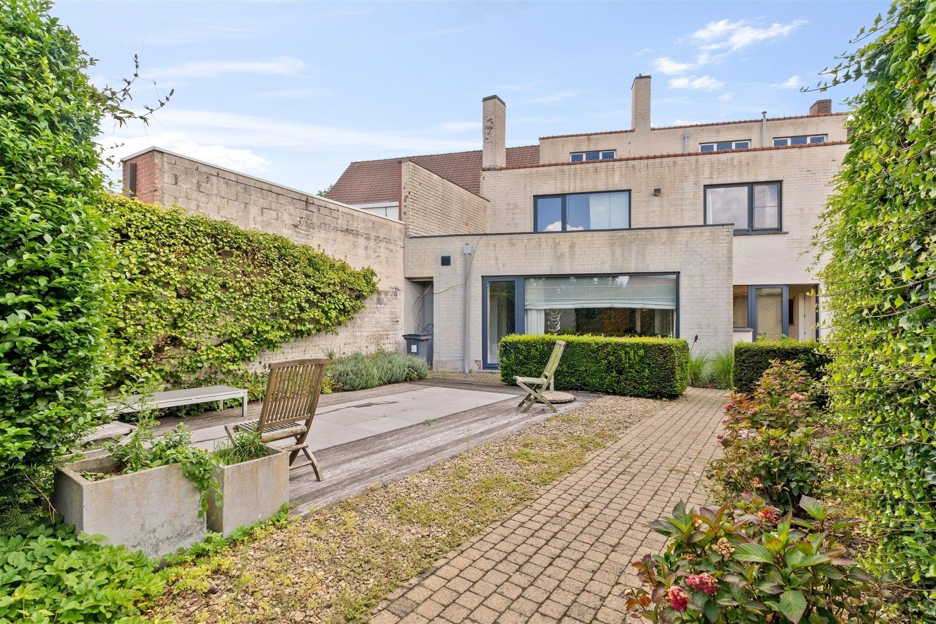 Top afgewerkt pand met veel potentieel foto 27