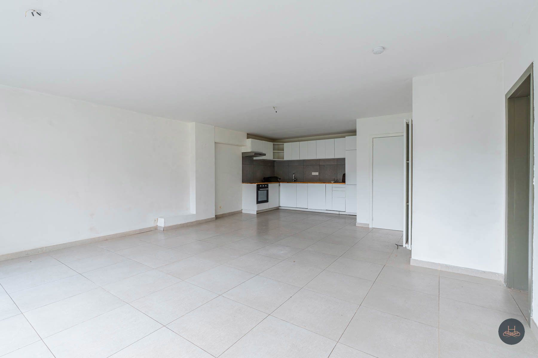 Uniek appartement met ruime tuin foto 6