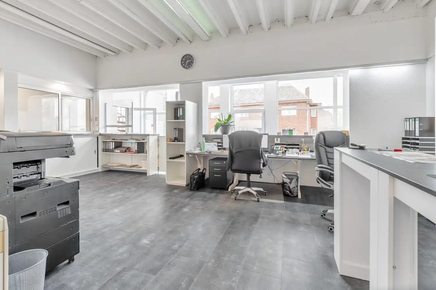 Unieke vastgoedopportuniteit! Ruim bedrijfscomplex met 2 appartementen en exclusief penthouse op 46a 55ca! foto 11