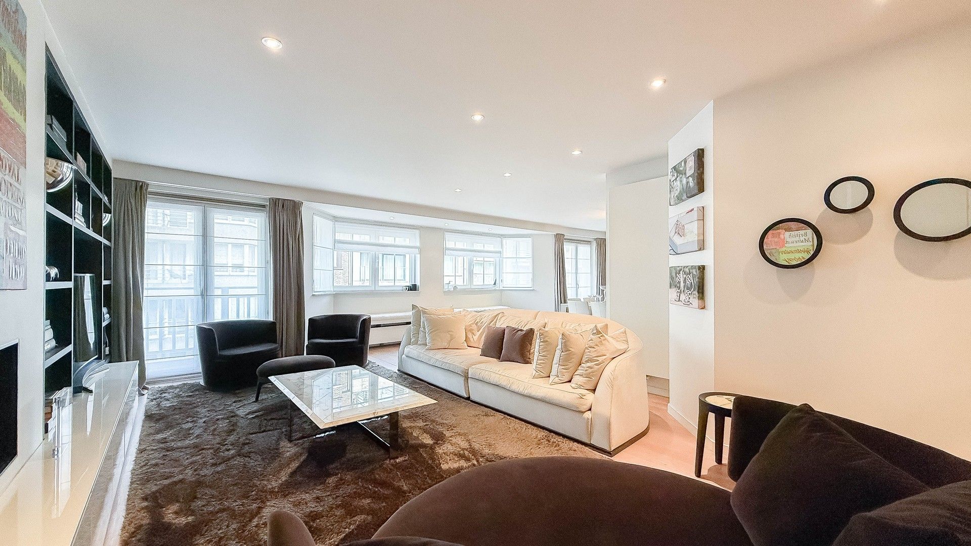 Ruim appartement van 163m² met 11 m² façade in de Dumortierlaan. foto 8