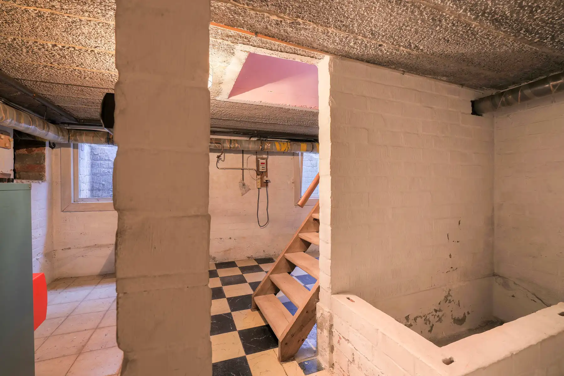 Te renoveren woning met 3 slpks, ruime zolder en diepe tuin in Mol-Ezaart foto 15