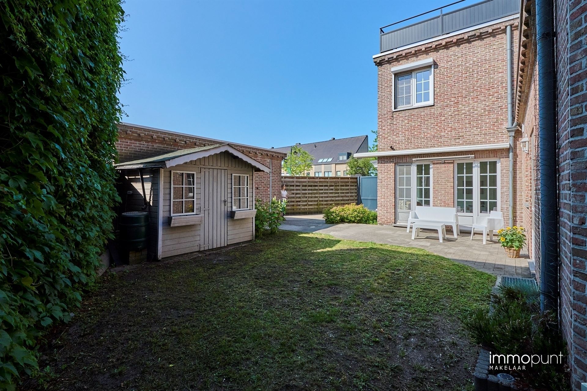 Handelspand met woonst foto 31