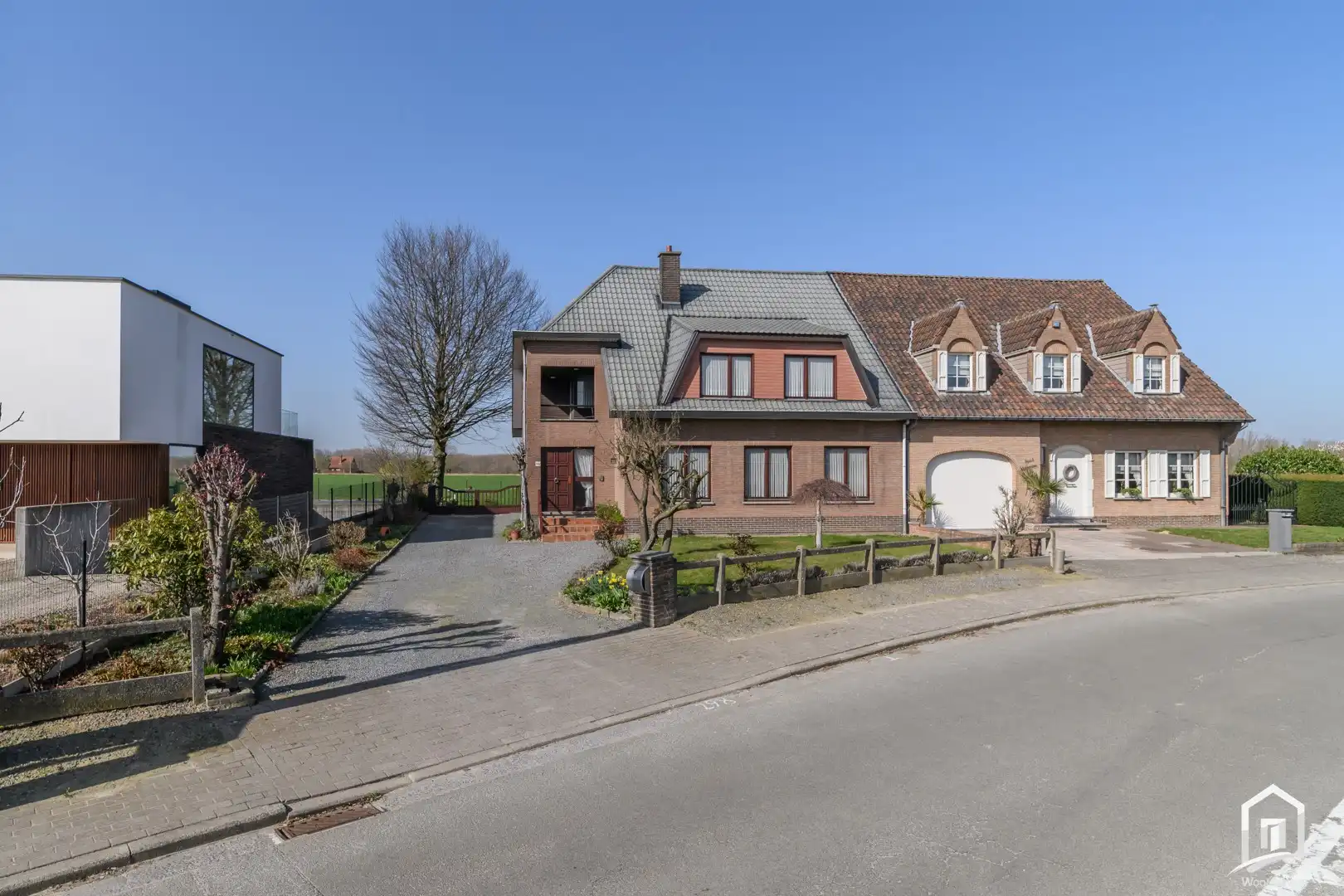 Gunstig gelegen en gezellige gezinwoning te Erpe. foto 2