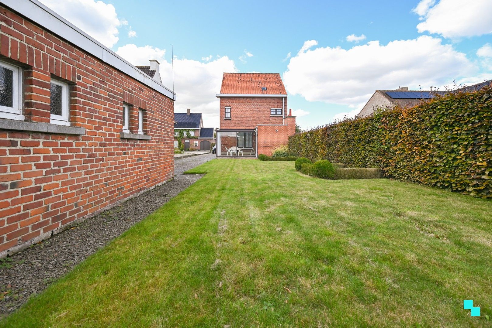 Op te frissen ééngezinswoning op de Bosmolens foto 15