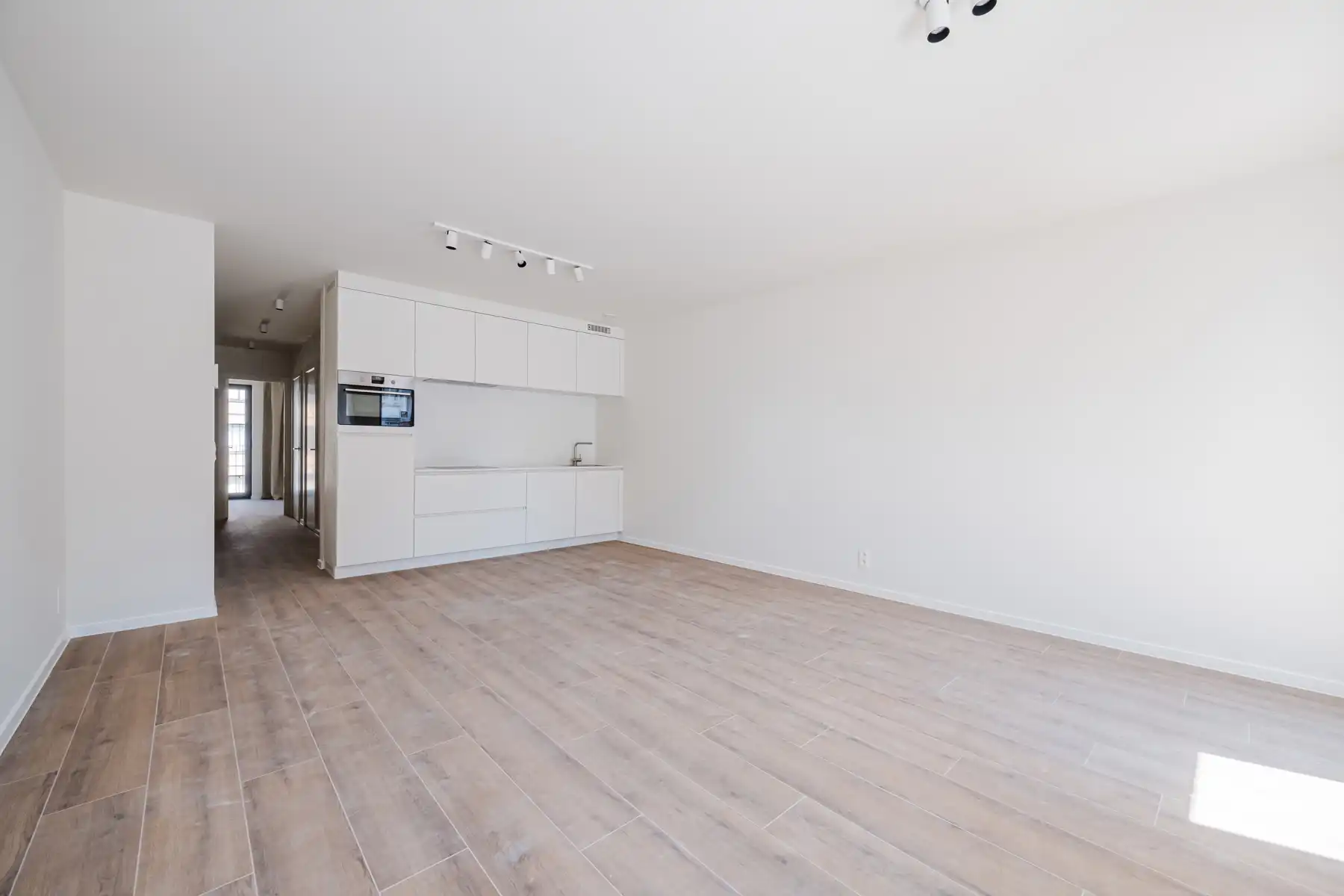 Gloednieuw 1 slaapkamer-appartement met terras op t' Zuid  foto 4