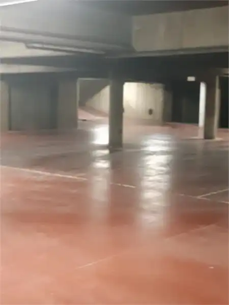 AFGESLOTEN GARAGEBOX TE HUUR IN HET CENTRUM VAN SINT-TRUIDEN foto 2