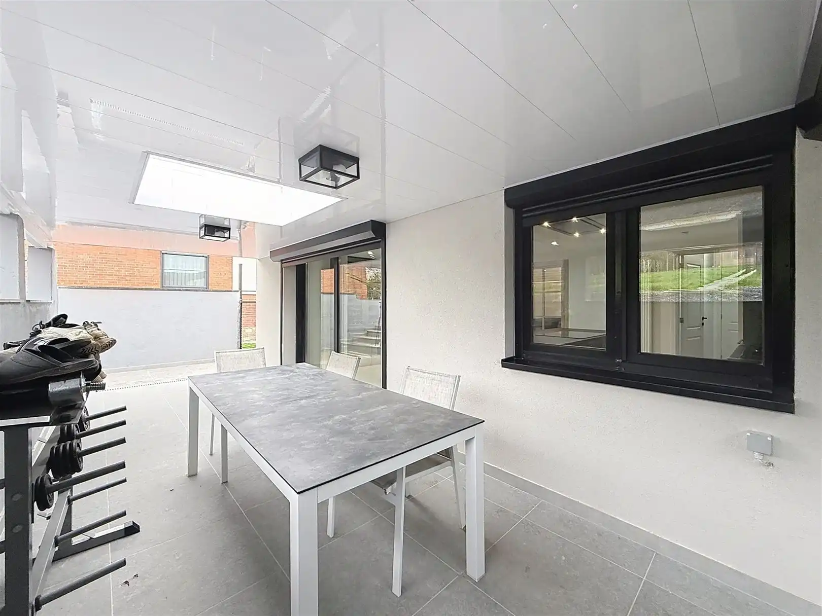 Ruime gerenoveerde woning, 5 slpks, 2 bdks, tuin, 11a 11ca  foto 45