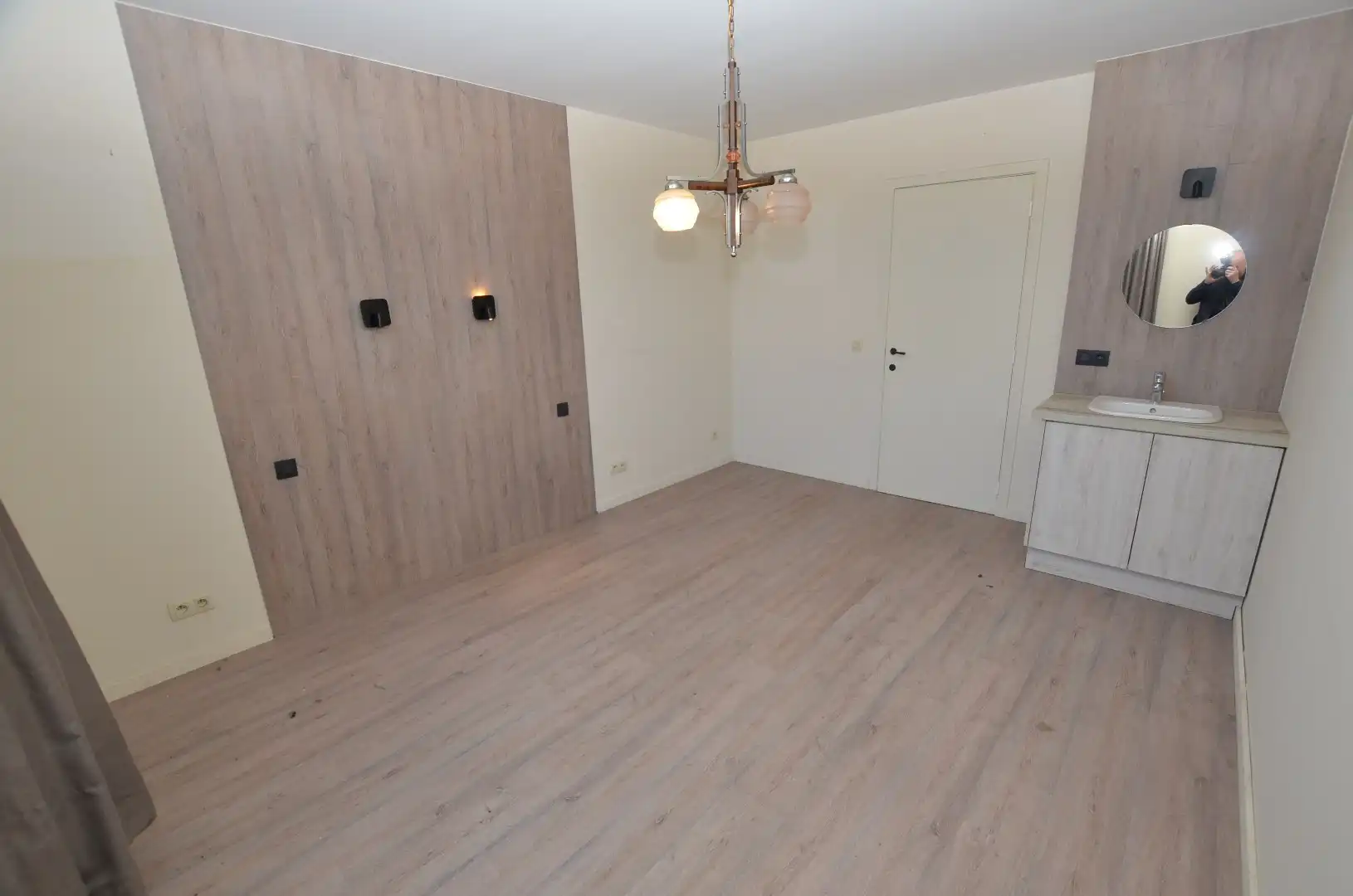 Gerenoveerd ruim woonhuis foto 6