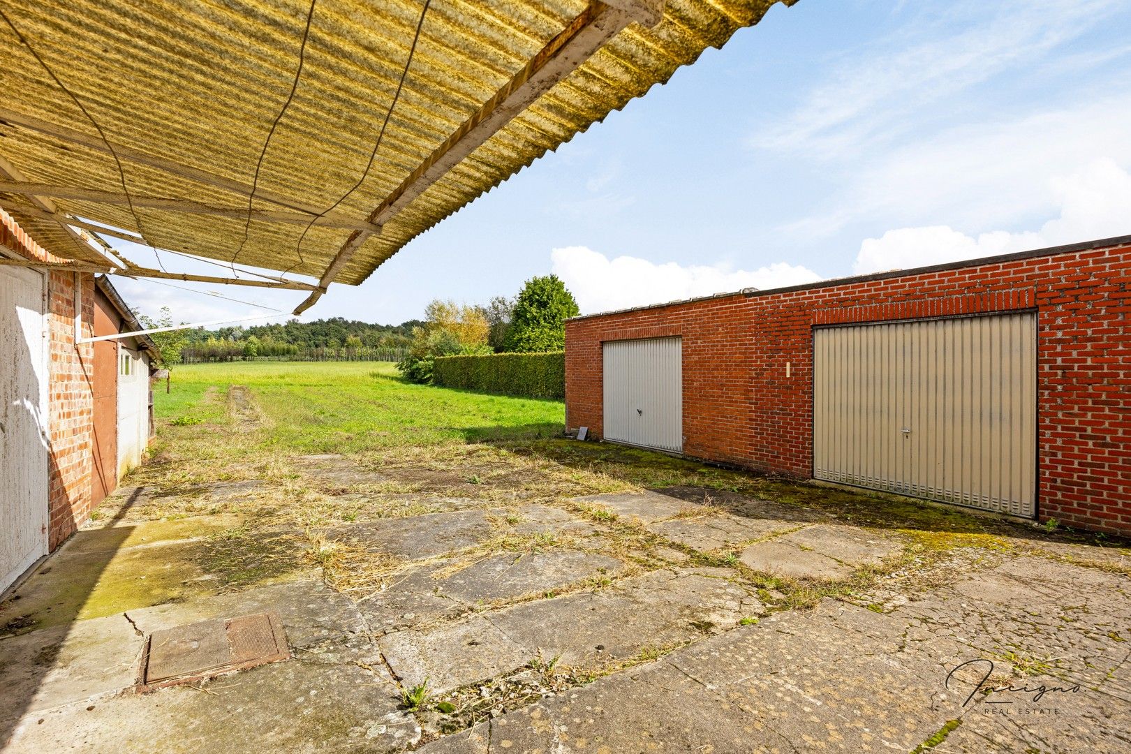 Renovatiewoning met veel potentieel en prachtige tuin foto 28