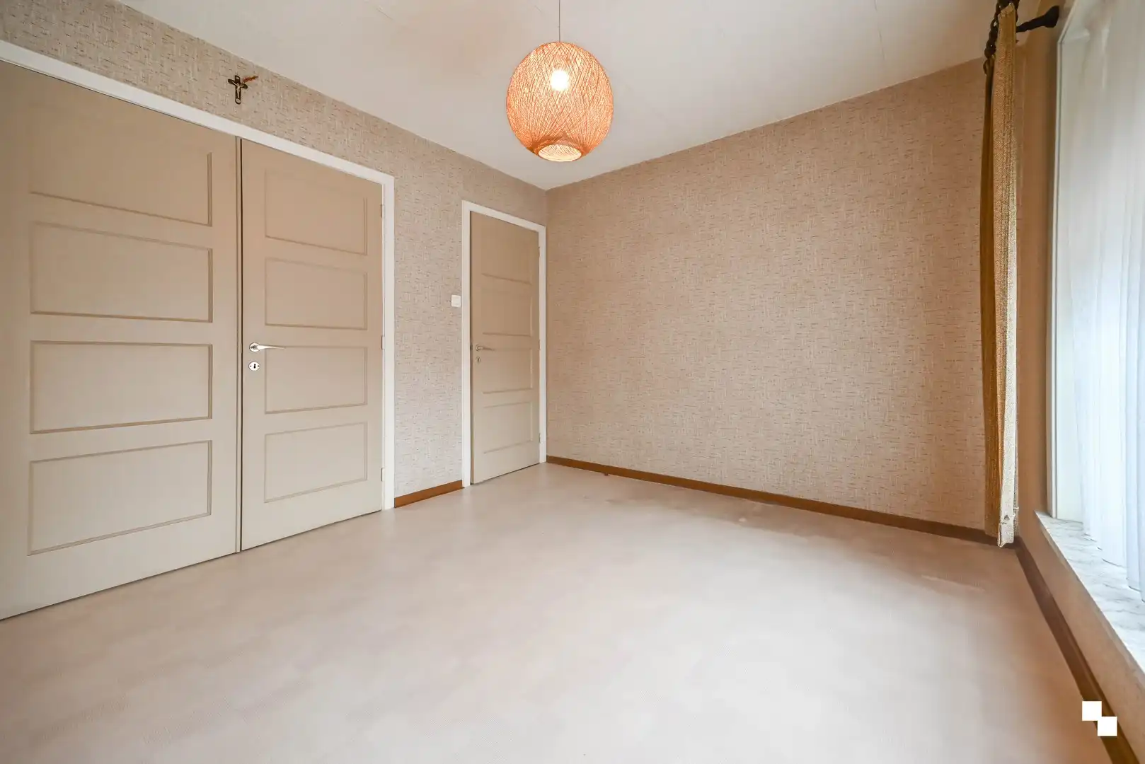 Gezellige, te moderniseren halfopen woning in rustige buurt te Izegem foto 21