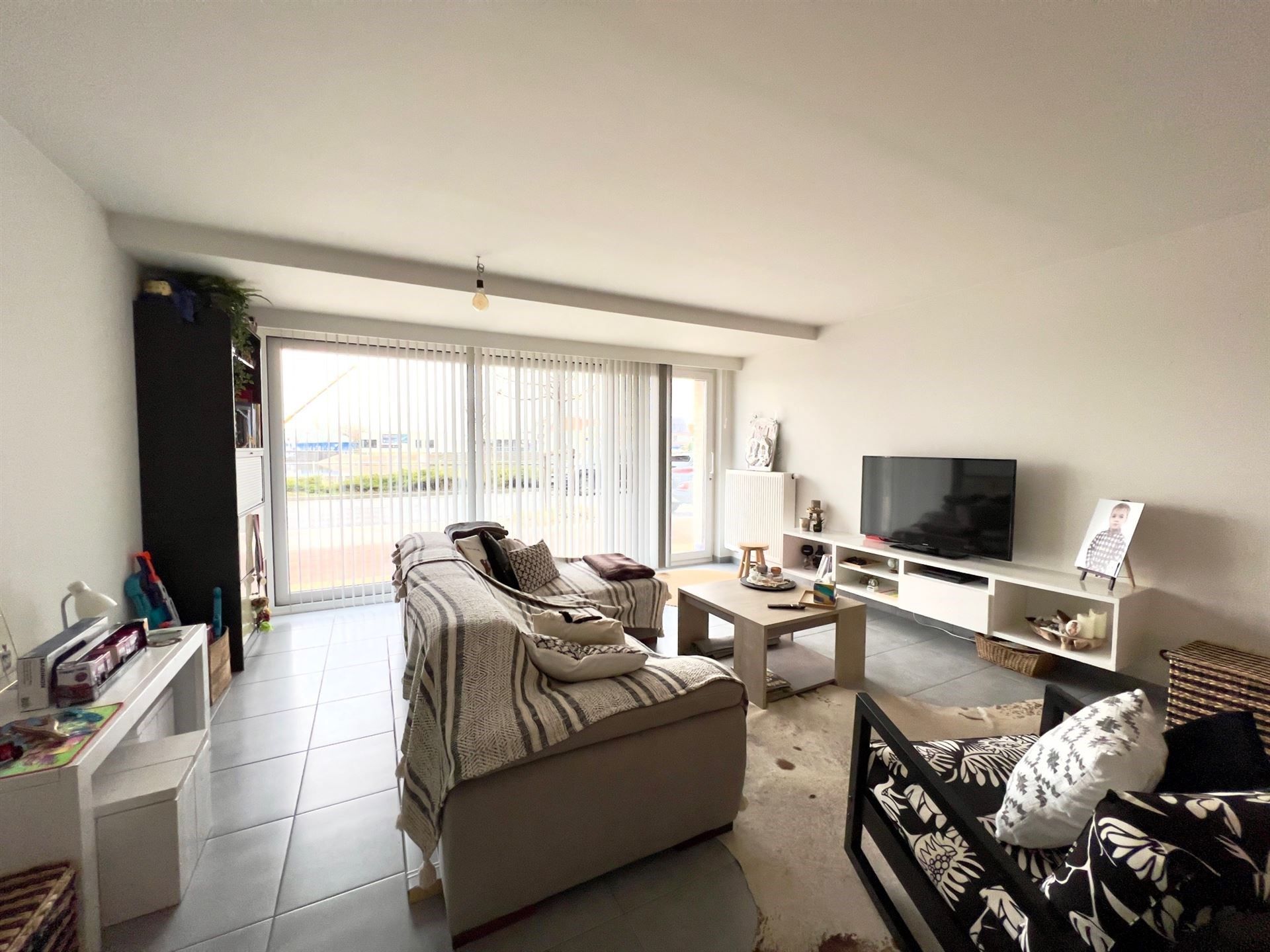 Ruim 2 slaapkamer appartement te Bredene foto 4