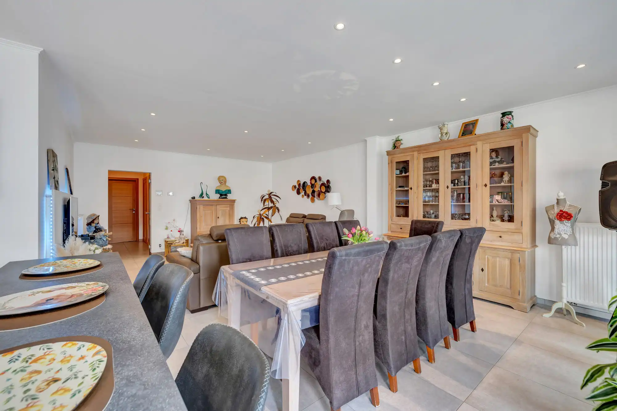 Prachtig gelijkvloers appartement met tuin en garage foto 7