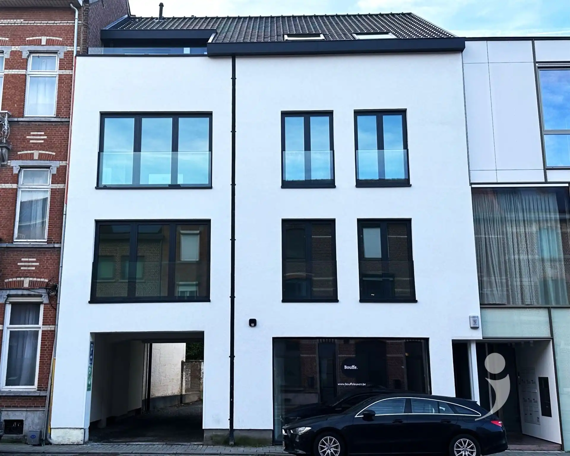 Knap vernieuwbouwappartement foto 2