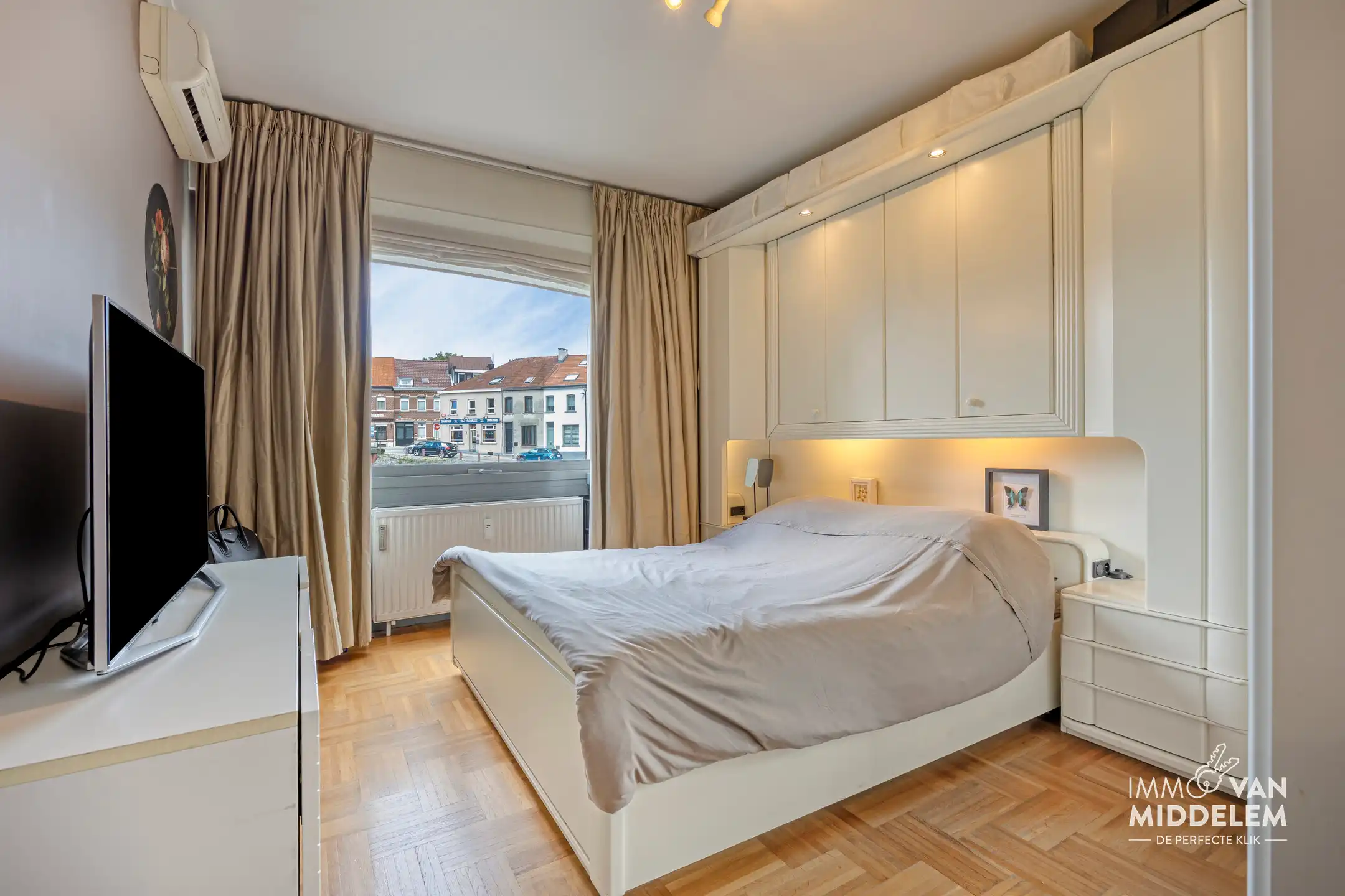 INSTAPKLAAR 2-SLAAPKAMER APPARTEMENT MET TUIN EN GARAGE foto 7