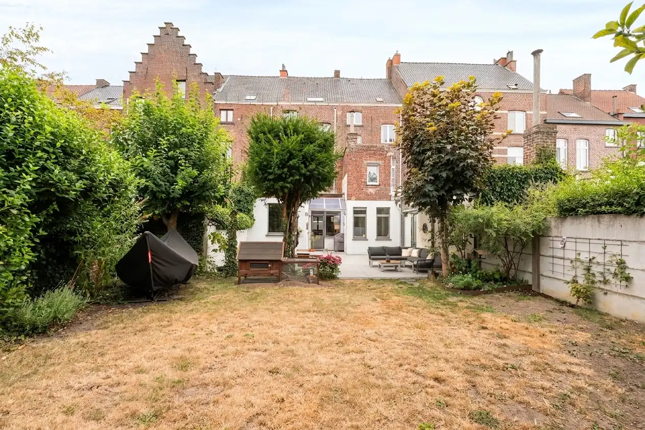 Twee karakterwoningen met tal van mogelijkheden foto 16