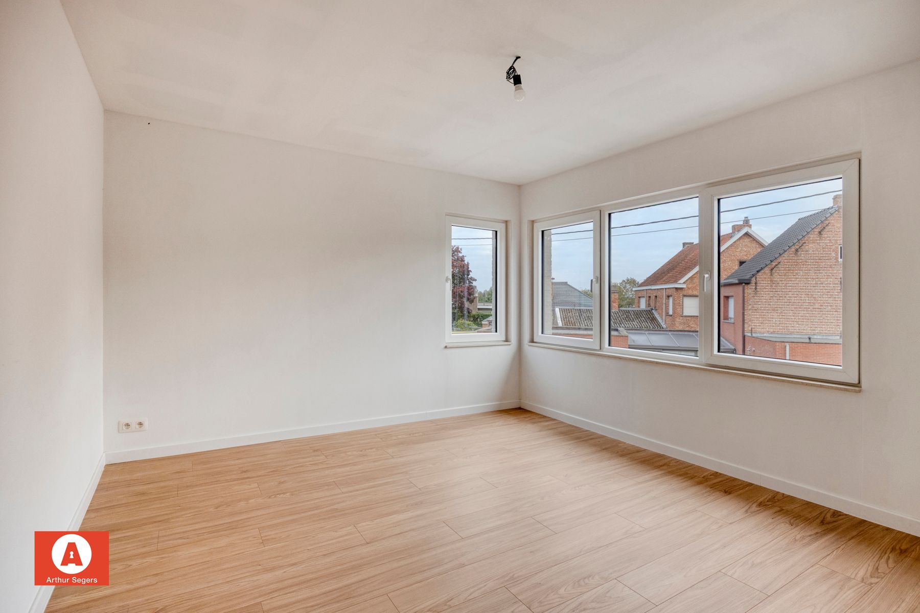 Totaal gerenoveerde woning met A-label foto 13