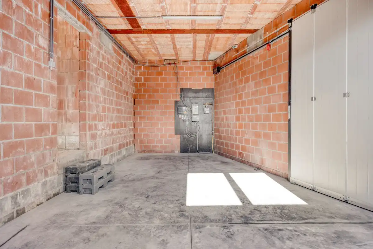 Ruime casco woning foto 9