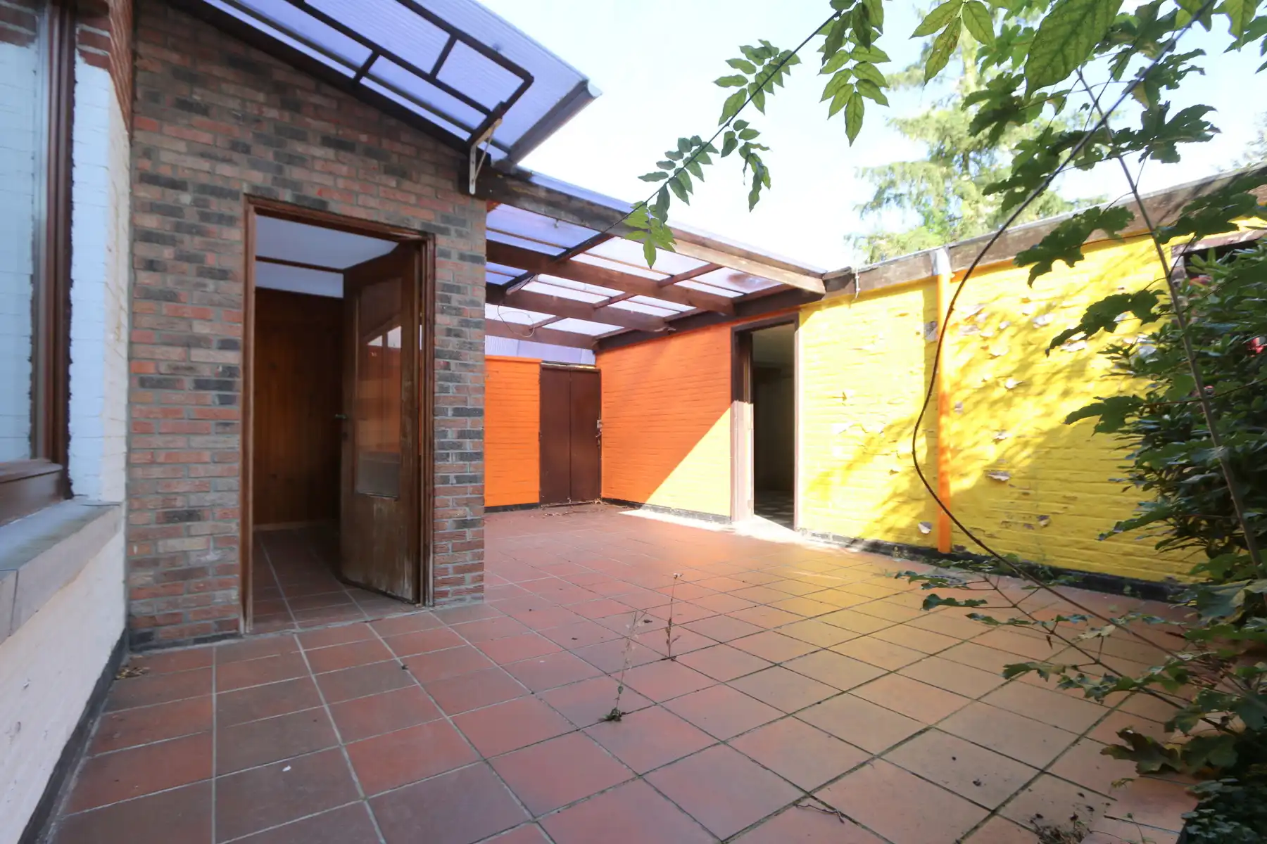 DUBBELE WOONST - 6 SLK - TUIN - TERASSEN - PARKING - RUSTIG foto 8