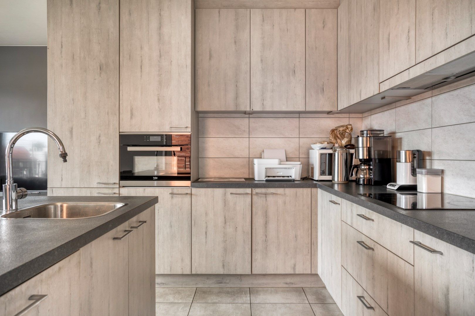 Recent appartement met 2 slpks, centraal gelegen in Geel.  foto 7