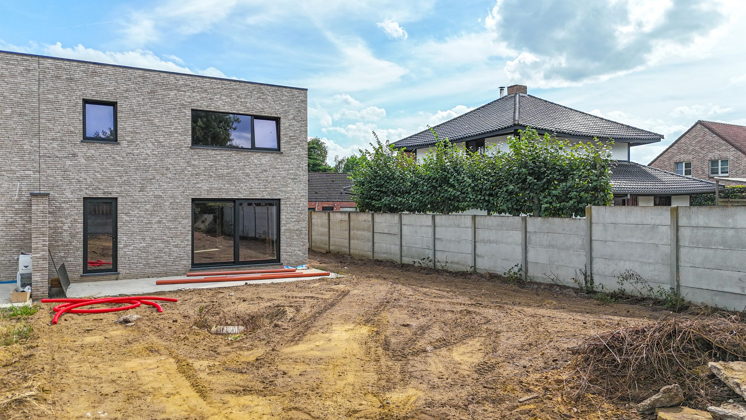Nieuwbouw casco woning van 187m² met 4 slpks en ruime tuin! foto 9