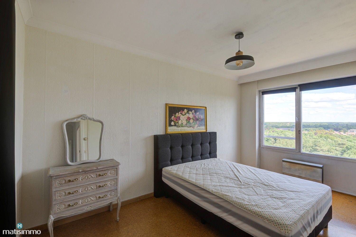 INSTAPKLAAR APPARTEMENT MET 2 SLAAPKAMERS EN WEIDS UITZICHT NABIJ STADSCENTRUM GENK foto 23